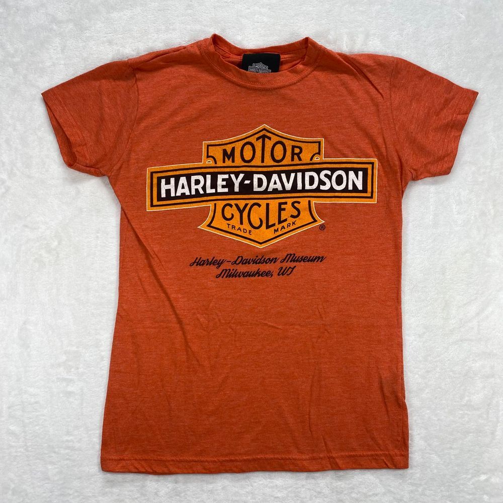 Harley-Davidson Museum T-Shirt Size M‎ Milwaukee Orange Motorcycle Logo
